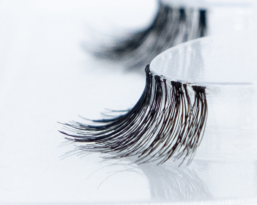 Fake Lashes Tapered #Striplash eyelashes side
